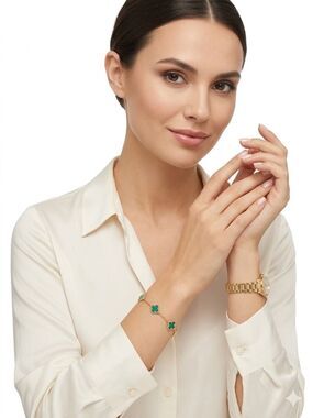 Delicate NEW Gold Mini Clover Bracelet with Box